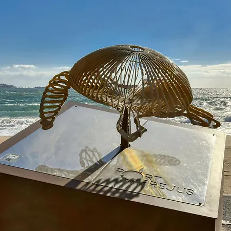 Appartamento Le Cesaree-4 By Interhome Fréjus