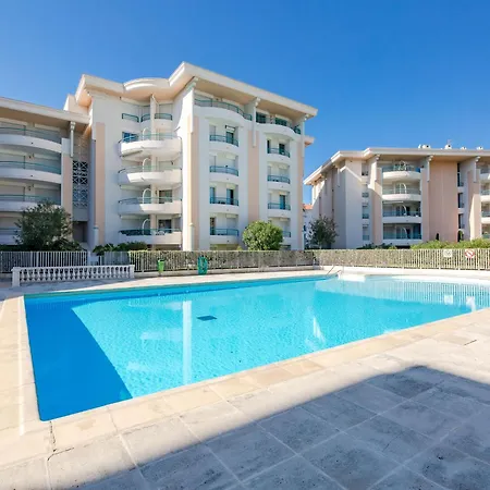 Appartement Le Cesaree-4 By Interhome Fréjus