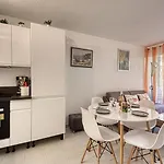 Apartment Le Cesaree-4 By Interhome Fréjus