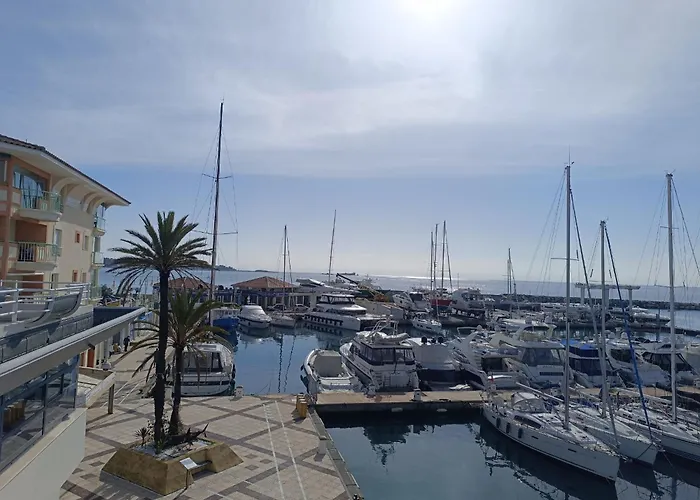 Apartmán Le Cesaree-4 By Interhome Fréjus